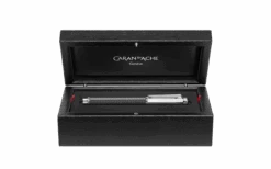 Caran D’Ache Varius Carbon Fibre Fountain Pen 7 Caran D’Ache Varius Carbon Fibre Fountain Pen -The Write Shop e stylo plume varius carbon argente rhodie p sportif et utra moderne p caran d ache detail3 0.jpg